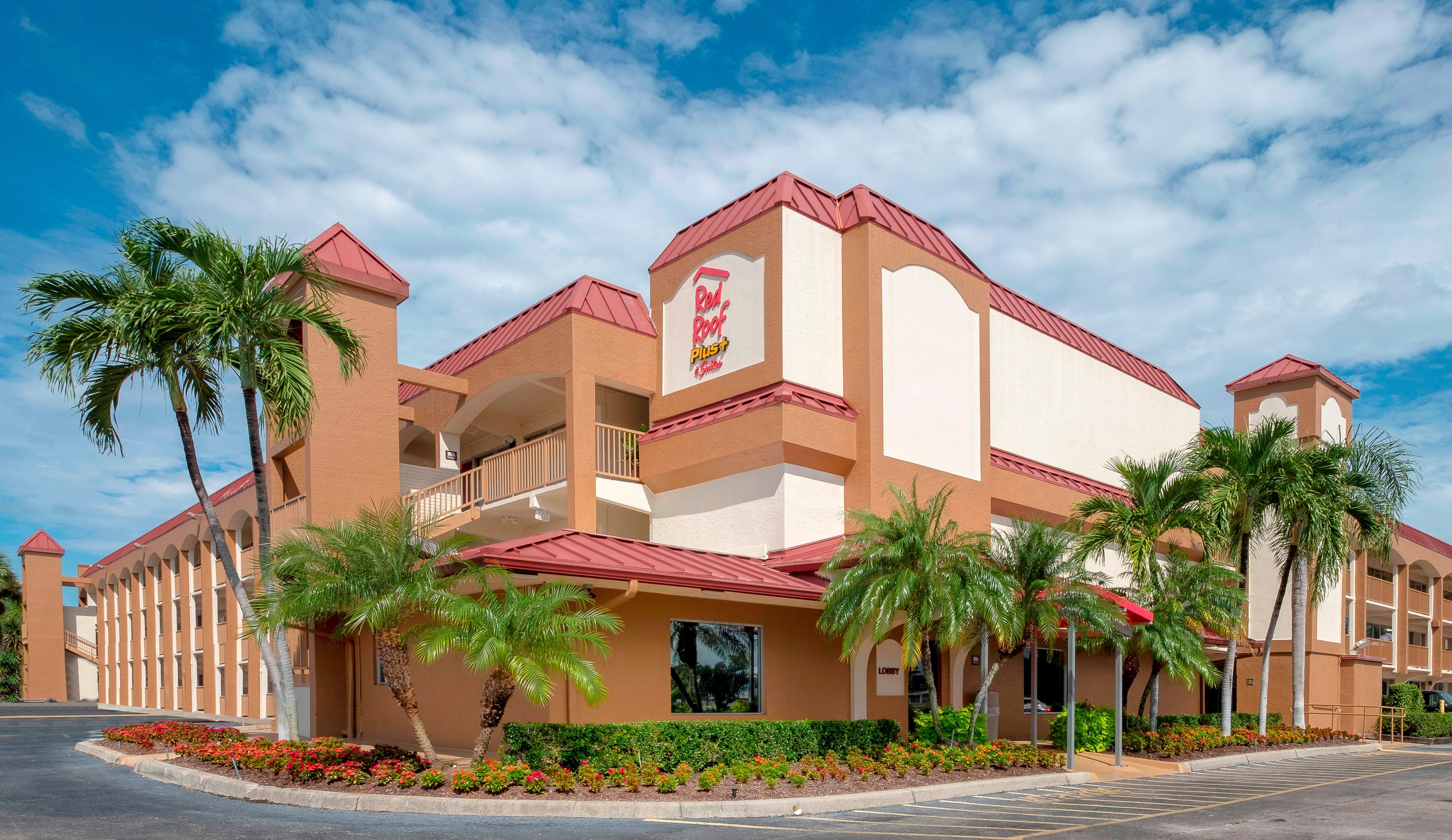 Red Roof Inn Plus+ & Suites Naples Downtown-5Th Ave S Exteriér fotografie