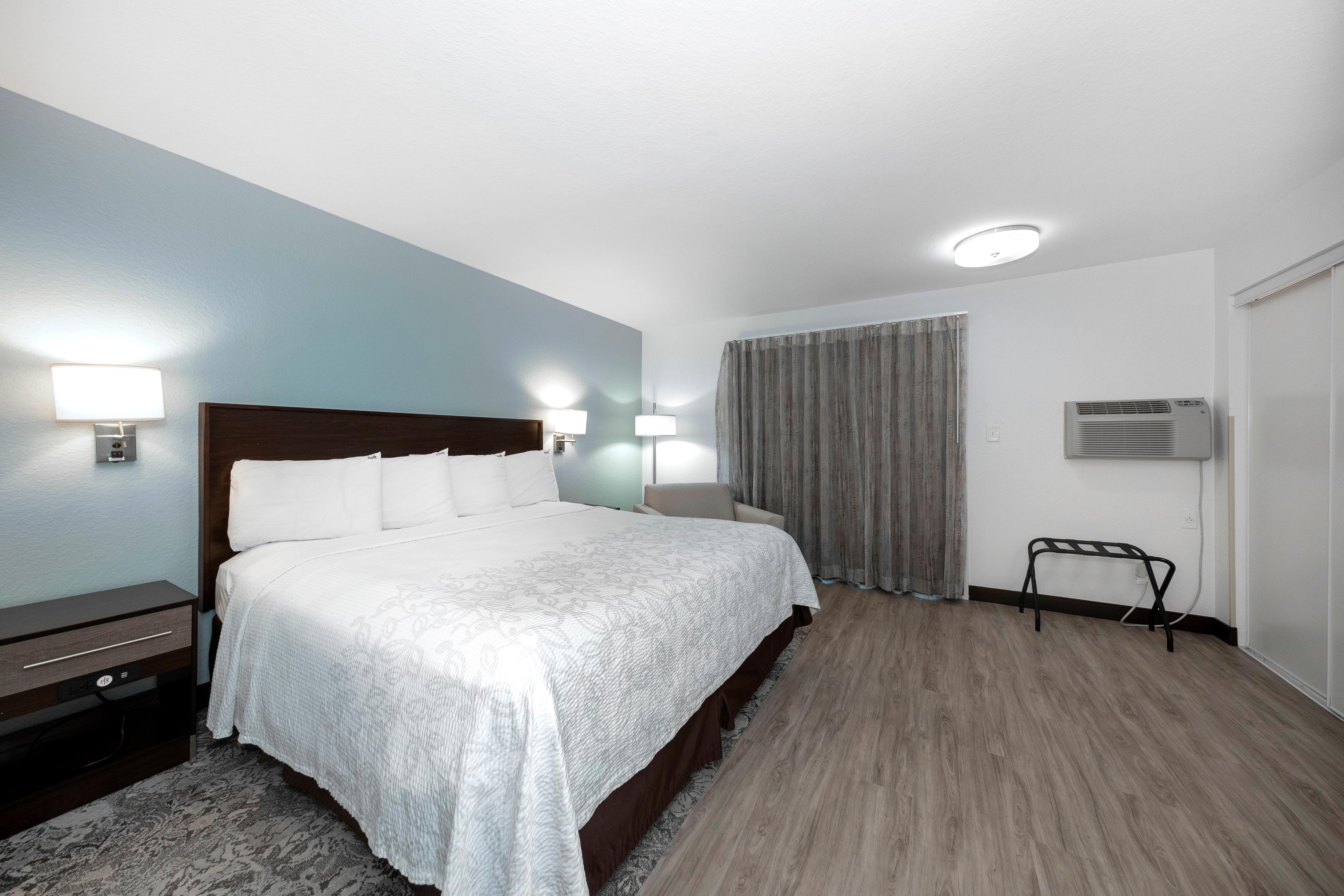 Red Roof Inn Plus+ & Suites Naples Downtown-5Th Ave S Exteriér fotografie