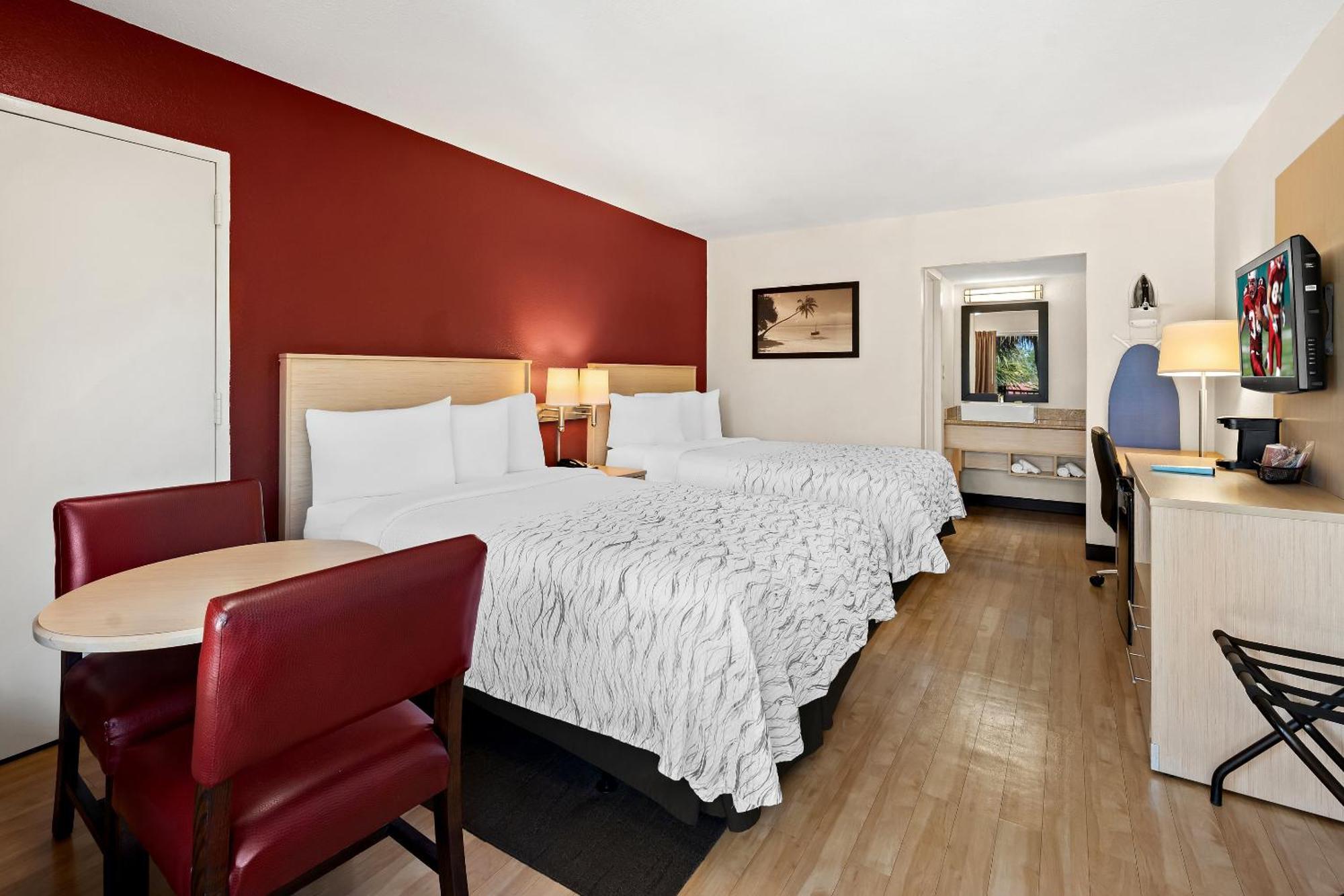 Red Roof Inn Plus+ & Suites Naples Downtown-5Th Ave S Exteriér fotografie