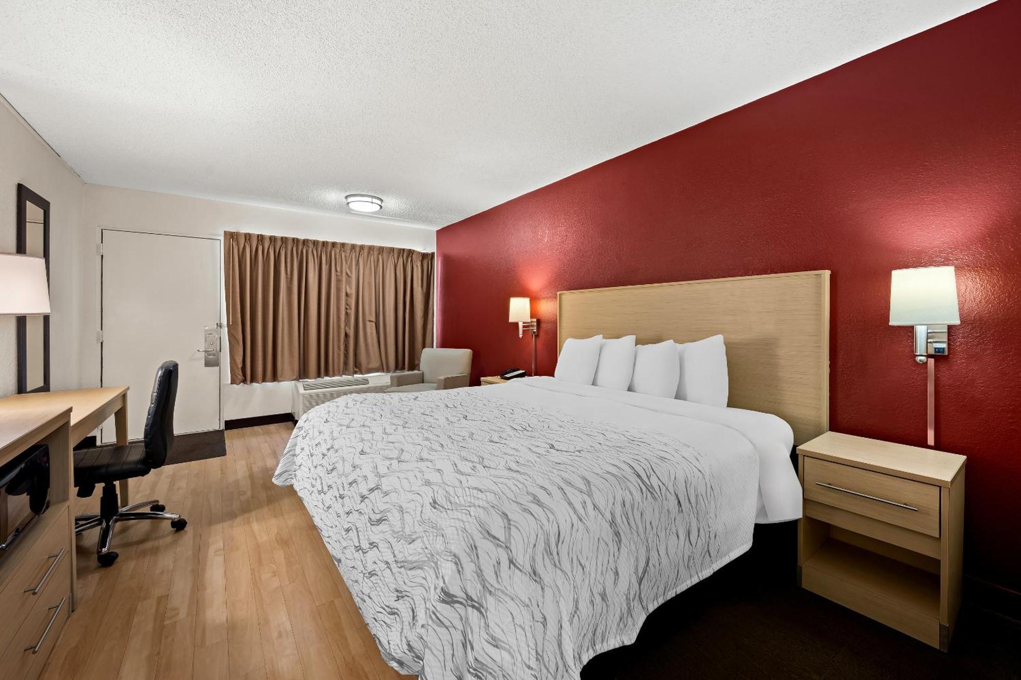 Red Roof Inn Plus+ & Suites Naples Downtown-5Th Ave S Exteriér fotografie